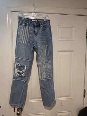 Cleo Wolf Womens Jeans